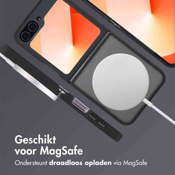 imoshion Color Guard Backcover met MagSafe Samsung Galaxy Z Flip 6 - Zwart