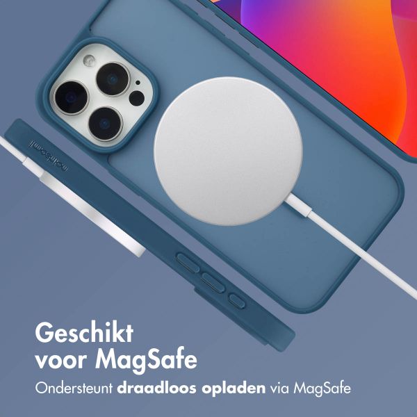 imoshion Color Guard Backcover met MagSafe iPhone 15 Pro Max - Donkerblauw