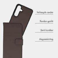 imoshion Uitneembare 2-in-1 Luxe Bookcase Samsung Galaxy A17 (5G) / (4G) - Bruin