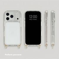 Selencia Backcover met afneembare haakjes Apple iPhone 18 Pro / 17 Pro - Transparant