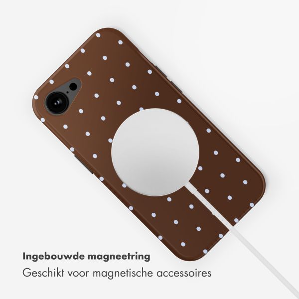 Selencia Vivid Backcover met MagSafe Apple iPhone 17e / 16e - Happy Dots Chocolate