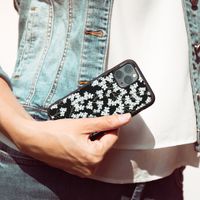 imoshion Design hoesje iPhone 12 (Pro) - Bloem - Wit / Zwart