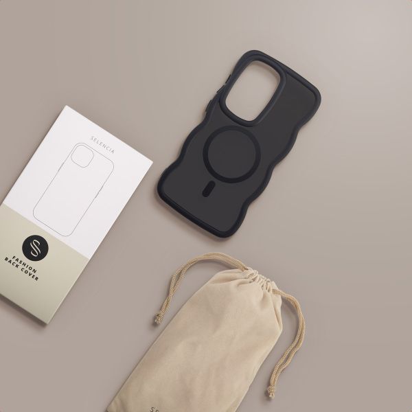 Selencia Wavy Backcover met MagSafe Samsung Galaxy S25 Ultra - Zwart