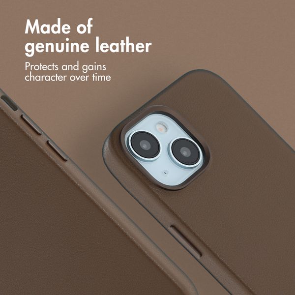 Accezz Leather Back Cover with MagSafe Apple iPhone 15 - Coffee Brown