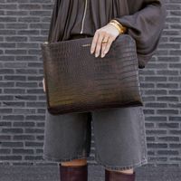 Selencia Croco laptop hoes 14 inch - Laptopsleeve - Choco Brown