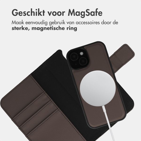 imoshion Uitneembare 2-in-1 Luxe Bookcase Apple iPhone 15 - Bruin