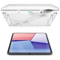 Spigen GLAStR EZ Fit Screenprotector + Applicator Apple iPad Pro 11 (2025) M5 / (2024) M4