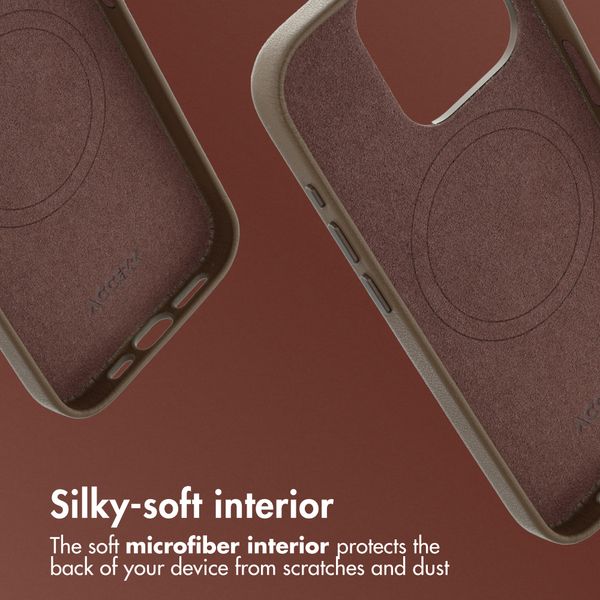 Accezz Leather Back Cover with MagSafe Apple iPhone 15 Pro - Coffee Brown