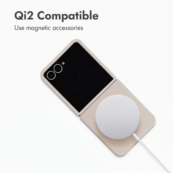 Accezz Liquid Silicone Case with MagSafe Samsung Galaxy Z Flip 8 - Stone