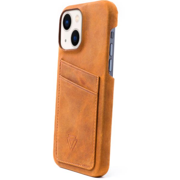 Wachikopa Full Wrap C.C. Backcover met 2 pashouders iPhone 13 - Camel