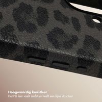Selencia Sabi Backcover Panterprint met MagSafe Apple iPhone 16 - Midnight Black