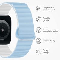 imoshion Magnetisch Siliconen bandje Apple Watch Series 1 t/m 9 / SE (38/40/41 mm) | Series 10 / 11 (42 mm) - Blauw & Wit