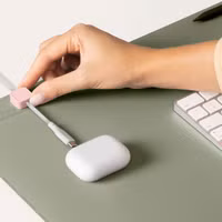 Uniq Hagen Reversible Bureau onderlegger - Blush Pink / Mist Green