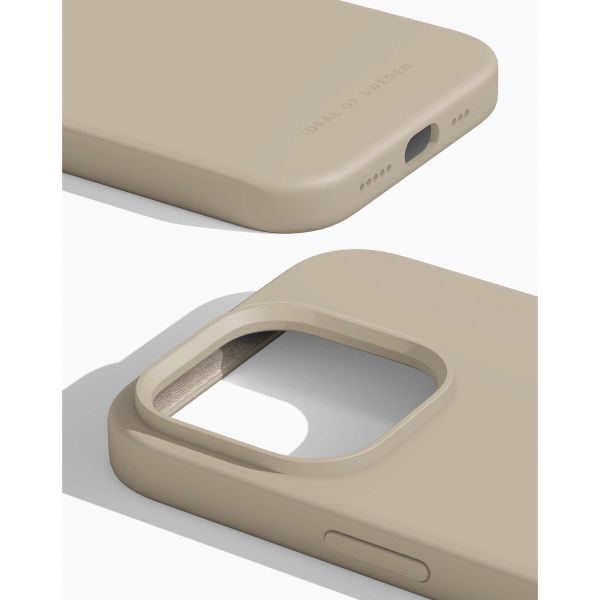 iDeal of Sweden Silicone Case Apple iPhone 14 Pro - Beige