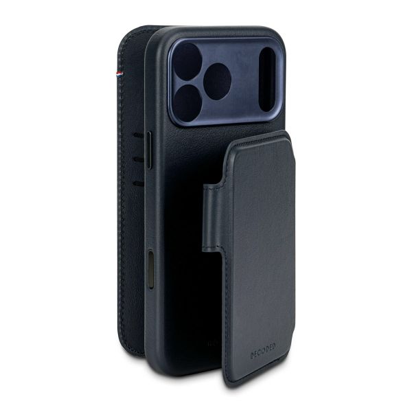 Decoded 2 in 1 Leather Detachable Wallet MagSafe Apple iPhone 17 Pro Max - Navy Shadow