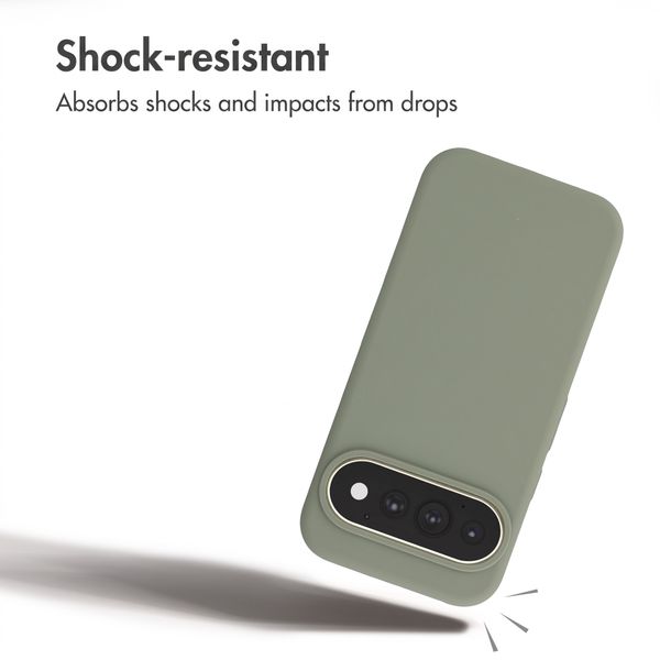 Accezz Liquid Silicone Case with MagSafe Google Pixel 11 / 11 Pro / 10 / 10 Pro - Cooper Green