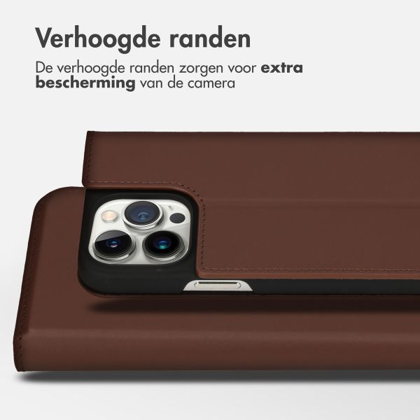 Accezz Premium Leather Slim Bookcase Apple iPhone 14 Pro Max - Bruin