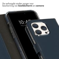 Selencia Echt Lederen Bookcase iPhone 15 Pro - Blauw