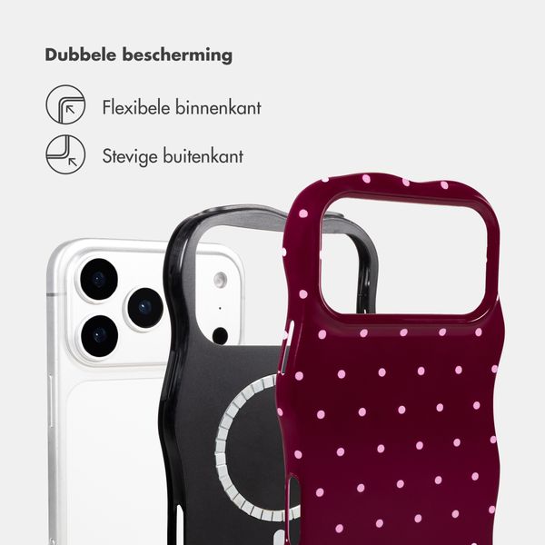 Selencia Vivid Wavy Backcover met MagSafe Apple iPhone 18 Pro / 17 Pro - Happy Dots Burgundy