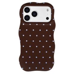 Selencia Vivid Wavy Backcover met MagSafe Apple iPhone 17 Pro - Happy Dots Chocolate