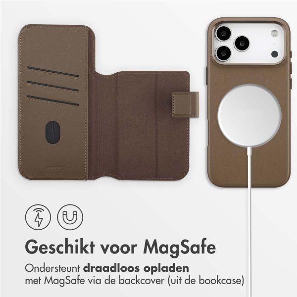 Accezz Leather Bookcase 2-in-1 met MagSafe Apple iPhone 17 Pro Max - Coffee Brown