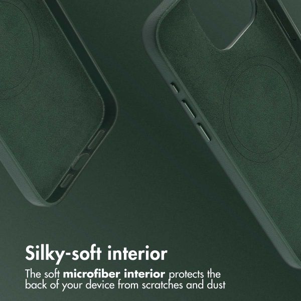 Accezz Leather Back Cover with MagSafe Apple iPhone 15 Pro Max - Cedar Green