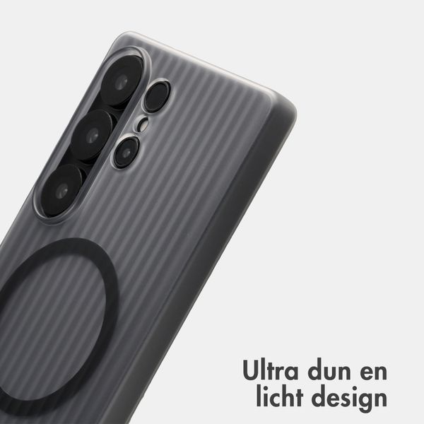 Accezz Lite Backcover met MagSafe | Fluted | Samsung Galaxy S25 Ultra - Grijs
