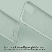 Accezz Liquid Silicone Backcover Apple iPhone SE (2022 / 2020) / 8 / 7 - Sky Blue