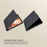 Selencia Sabi Bookcase with Leopard Print Apple iPad Air 11 inch (2026) M4 / (2025) M3 / (2024) M2 / Air 5 (2022) / Air 4 (2020) - Midnight Black