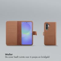 Selencia Olyn Uitneembare Bookcase met MagSafe Samsung Galaxy A36 - Bruin