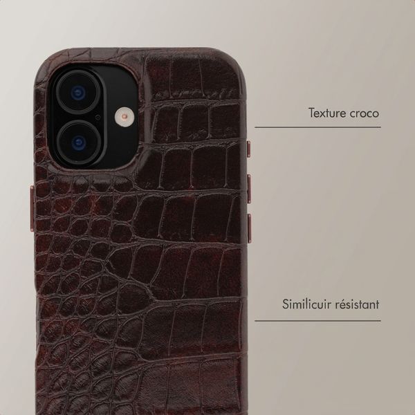 Selencia Croco Backcover met MagSafe Apple iPhone 16 - Choco Brown