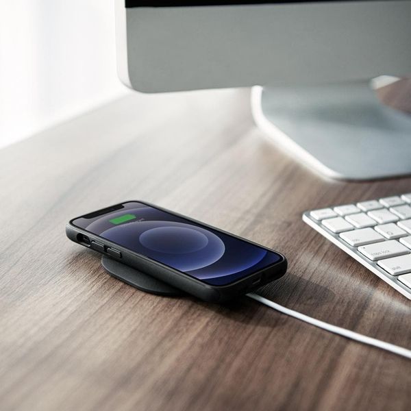 Spigen Armor Back Cover with MagSafe Apple iPhone 12 (Pro) - Black