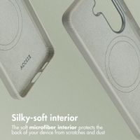 Accezz Leather Back Cover with MagSafe Samsung Galaxy S26 - Light Grey
