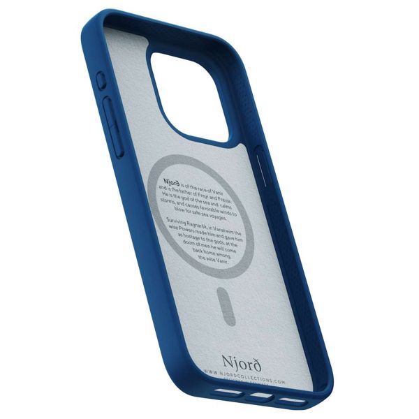 Njorð Collections Suède Comfort+ Case MagSafe iPhone 15 Pro Max - Blue