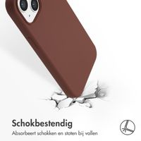 Accezz Liquid Silicone Backcover met MagSafe Apple iPhone 15 - New Tea Brown