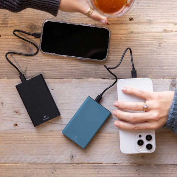 imoshion Ultra Series Aluminium Powerbank 10,000 mAh - Quick Charge and Power Delivery - Black