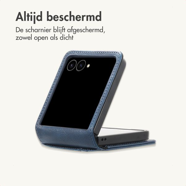 imoshion Luxe Bookcase Samsung Galaxy Z Flip 8 - Donkerblauw