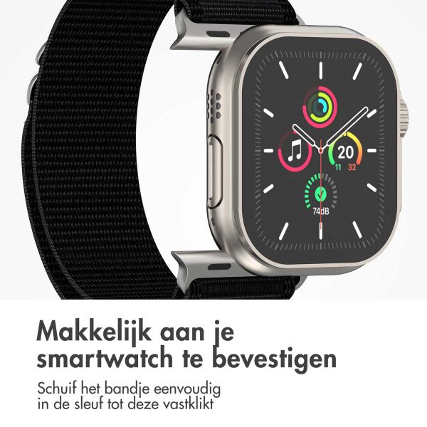 imoshion Nylon Alpine bandje Apple Watch Series 1 t/m 9 / SE (38/40/41 mm) | Series 10 (42 mm) - Zwart