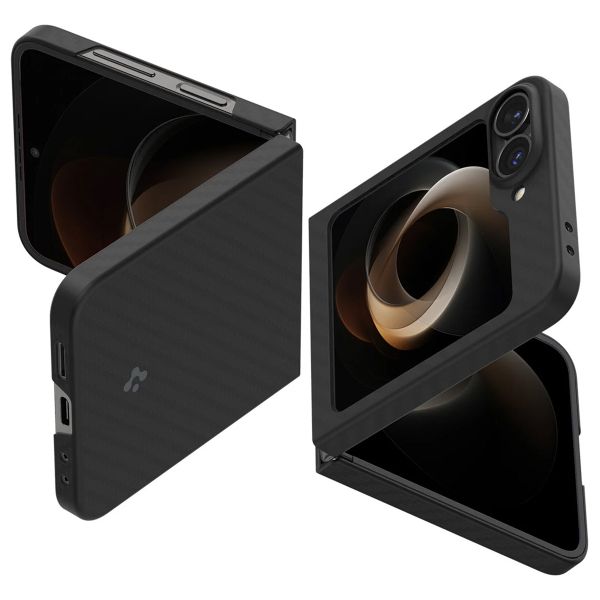 Spigen AirSkin Backcover Samsung Galaxy Z Flip 6 - Zwart