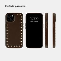 Selencia Studs Backcover met MagSafe Apple iPhone 15 - Cacao Crush