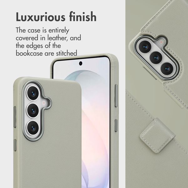 Accezz 2-in-1 Leather Bookcase with MagSafe Samsung Galaxy S26 - Light Grey