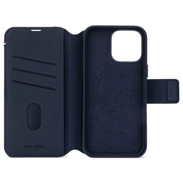 Decoded 2 in 1 Leather Detachable Wallet MagSafe iPhone 16 Pro Max - Navy