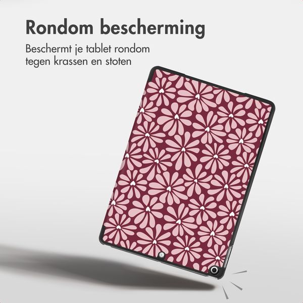 imoshion Design Trifold Bookcase Apple iPad 9 (2021) 10.2 inch / iPad 8 (2020) 10.2 inch / iPad 7 (2019) 10.2 inch - Bloom Love Blush