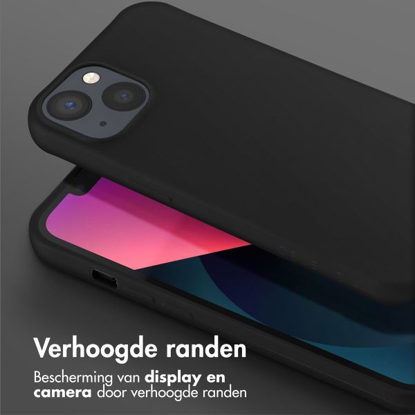 Selencia Siliconen hoesje met afneembaar koord iPhone 13 - Zwart