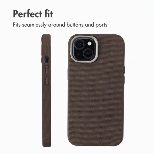 Accezz Mesh Case with MagSafe Apple iPhone 14 / 13 - Brown