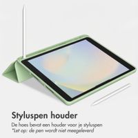 Accezz Smart Silicone Bookcase Apple iPad 9 (2021) 10.2 inch / iPad 8 (2020) 10.2 inch / iPad 7 (2019) 10.2 inch - Lichtgroen