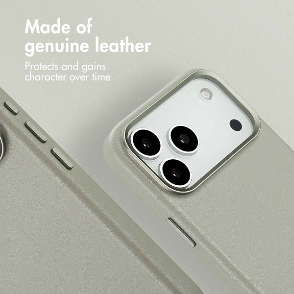 Accezz Leather Back Cover with MagSafe Apple iPhone 17 Pro Max - Light Grey