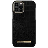 iDeal of Sweden Atelier Backcover Apple iPhone 12 (Pro) - Nightfall Croco