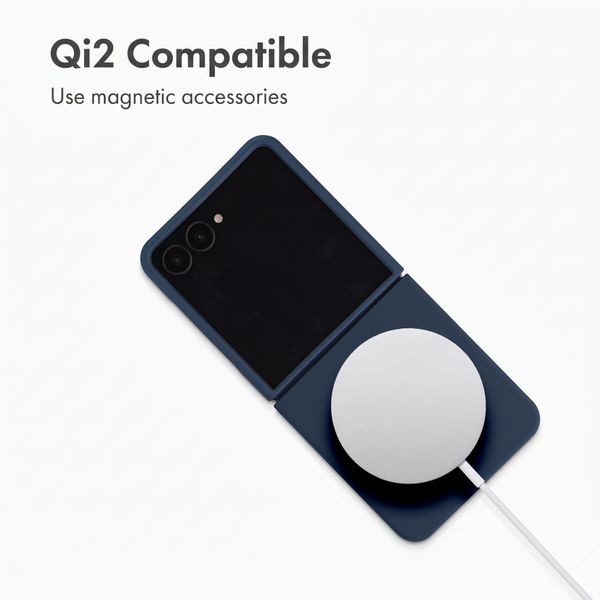 Accezz Liquid Silicone Case with MagSafe Samsung Galaxy Z Flip 8 - Dark Blue