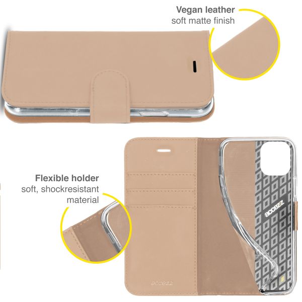 Accezz Wallet Softcase Bookcase iPhone 13 Pro Max - Goud